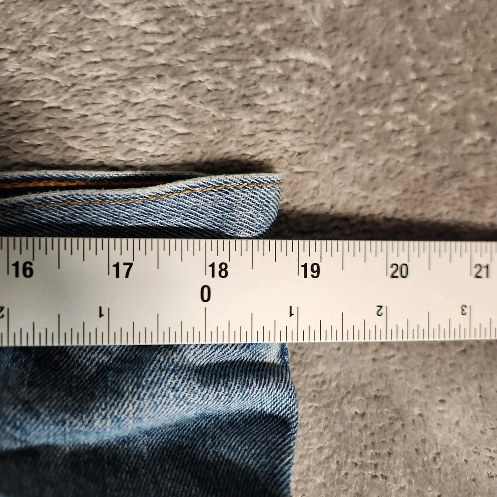 Levi's 560 Jeans Men's 38X30‎ Blue Comfort Fit Light Wash Denim Pants